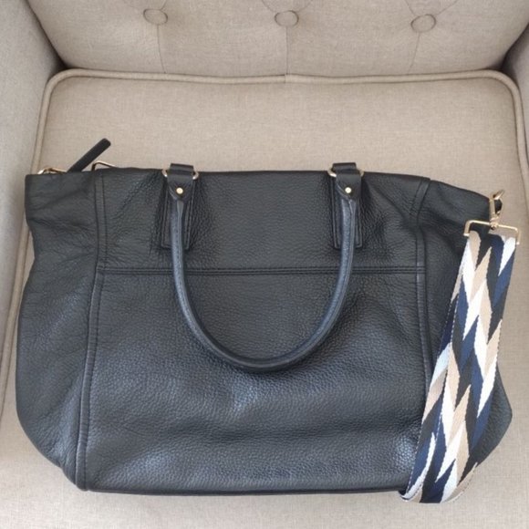 SOLD Kate Spade New York Pebbled Leather Satchel in Black - Picture 6 of 9